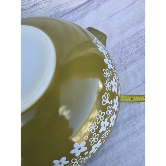 Vintage PYREX Green Floral “Spring Blossom” 2½ Qt Mixing Bowl Corning USA - Picture 2 of 5